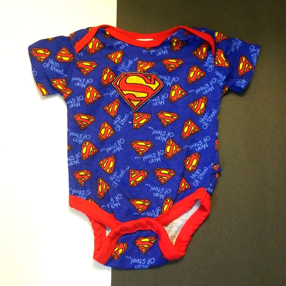 SUPERMAN onesie - 0-3 months